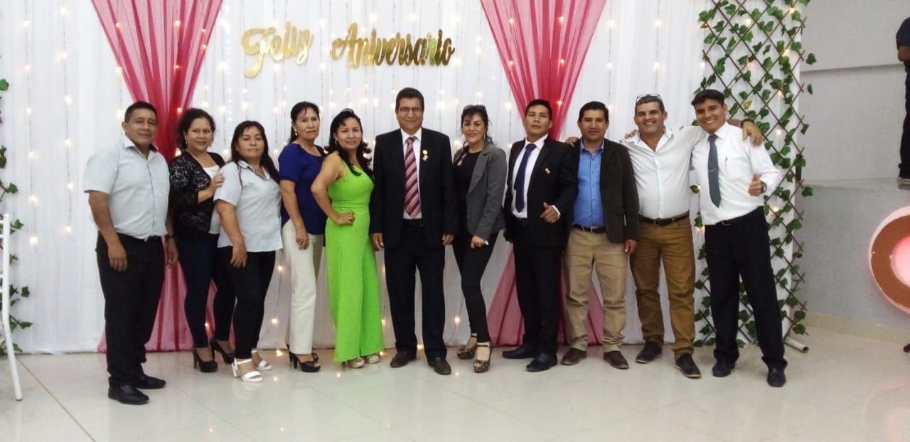 Docentes del CEBA IHV